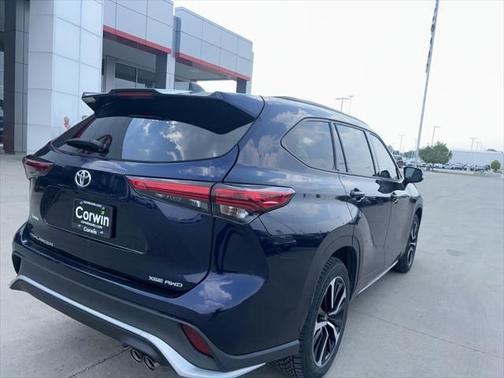 2021 Toyota Highlander XSE