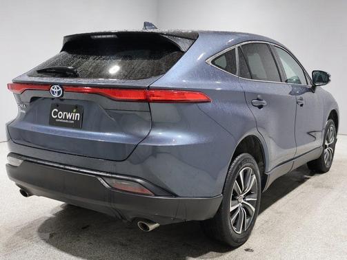 2024 Toyota Venza LE