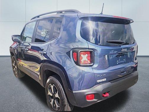 Slate Blue Pearlcoat 2022 Jeep Renegade Trailhawk