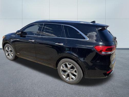 Ebony Black 2017 Kia Sorento SX