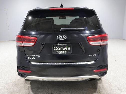 Ebony Black 2017 Kia Sorento SX