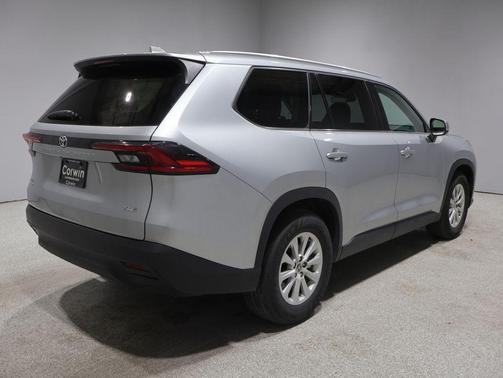 Celestial Silver Metallic 2025 Toyota Grand Highlander XLE
