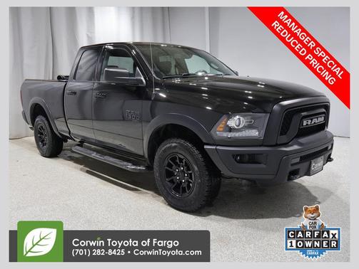 Diamond Black Crystal Pearlcoat 2023 RAM 1500 Classic Warlock Quad Cab 4x4 6'4' Box