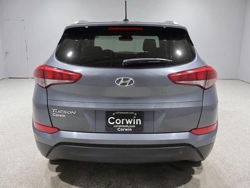 Coliseum Gray 2017 Hyundai TUCSON SE