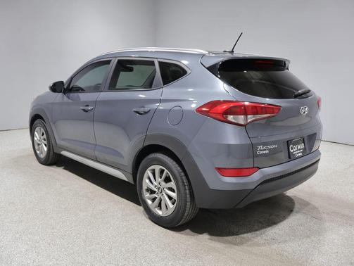 Coliseum Gray 2017 Hyundai TUCSON SE