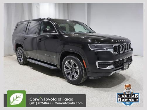 Diamond Black Crystal Pearlcoat 2024 Jeep Wagoneer Series II 4x4