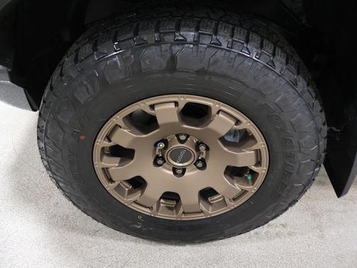 2025 Toyota 4Runner Hybrid Trailhunter