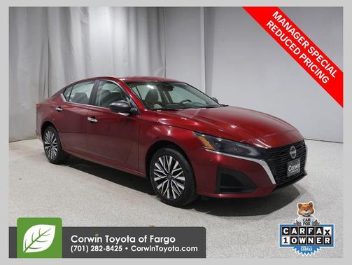 Scarlet Ember 2024 Nissan Altima 2.5 SV
