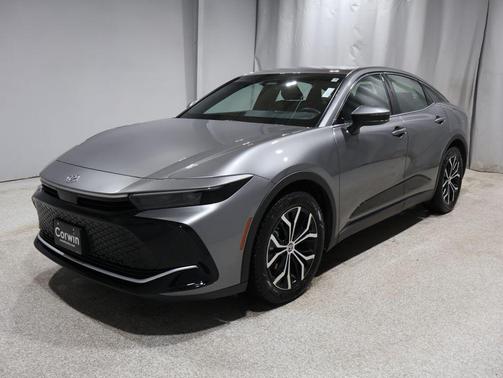 2023 Toyota Crown XLE