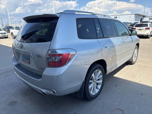 Classic Silver Metallic 2008 Toyota Highlander Hybrid Limited