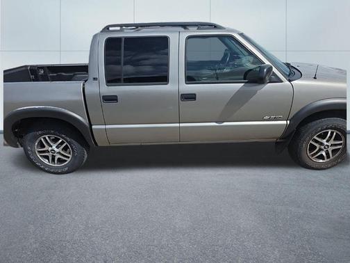 Light Pewter Metallic 2004 Chevrolet S-10 Base