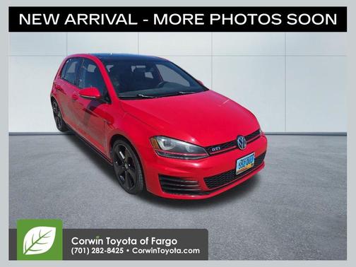 Tornado Red 2016 Volkswagen Golf GTI 2.0T SE 4-Door