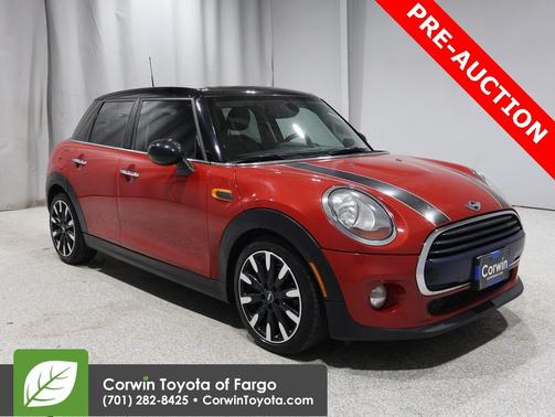 2017 MINI Hardtop Cooper
