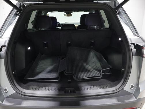 Sterling Gray Metallic 2025 Chevrolet Equinox AWD ACTIV