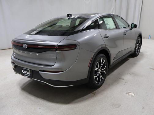 2026 Toyota Crown XLE