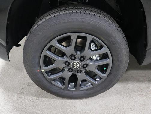 2025 Toyota Tundra Platinum