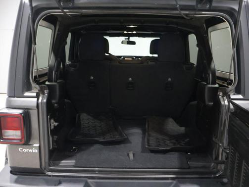 2019 Jeep Wrangler Unlimited Sport Altitude