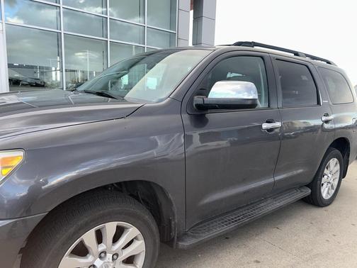 2014 Toyota Sequoia Platinum