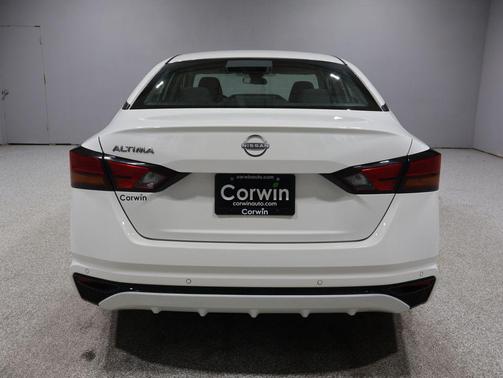 2024 Nissan Altima S FWD