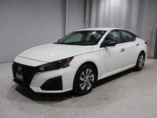 2024 Nissan Altima S FWD