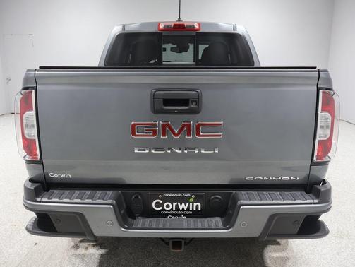 2022 GMC Canyon Denali