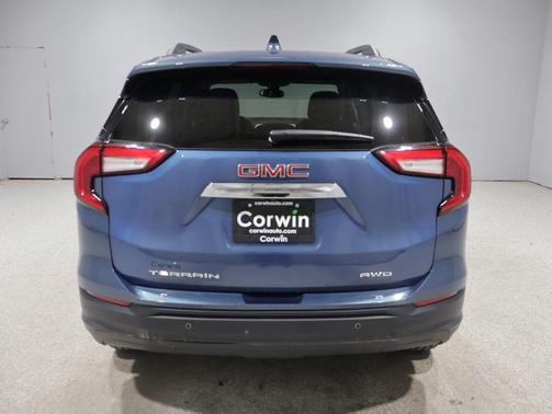 Downpour Metallic 2024 GMC Terrain SLE