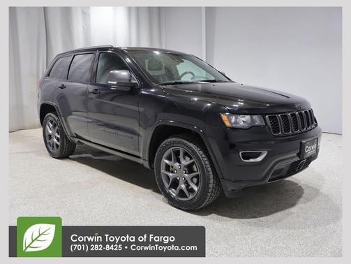 Diamond Black Crystal Pearlcoat 2021 Jeep Grand Cherokee 80th Anniversary 4x4