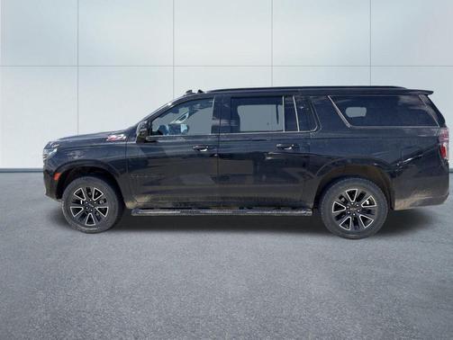Black 2021 Chevrolet Suburban 4WD Z71