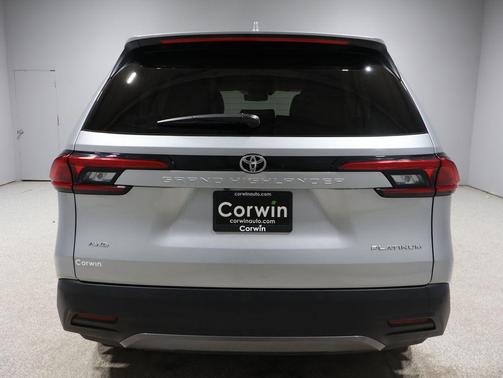 2024 Toyota Grand Highlander Platinum
