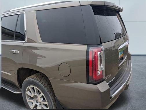 Bronze Alloy Metallic 2016 GMC Yukon Denali
