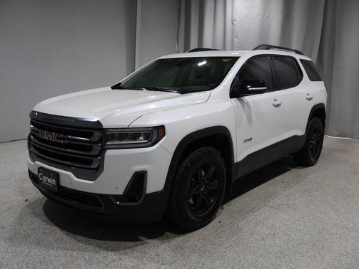 2022 GMC Acadia AWD AT4