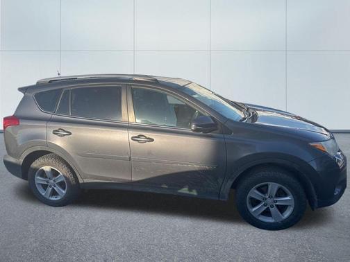 Magnetic Gray Pearl 2014 Toyota RAV4 XLE
