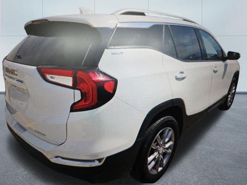 Summit White 2023 GMC Terrain SLT