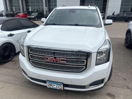 Summit White 2018 GMC Yukon SLT