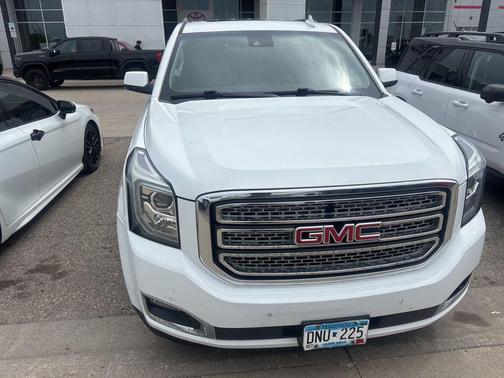 Summit White 2018 GMC Yukon SLT