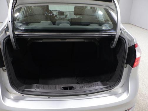 INGOT SILVER 2019 Ford Fiesta SE