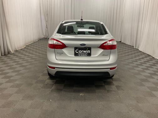 INGOT SILVER 2019 Ford Fiesta SE