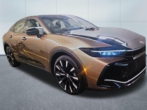 2023 Toyota Crown Platinum