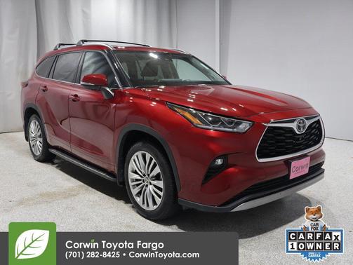 2023 Toyota Highlander Platinum