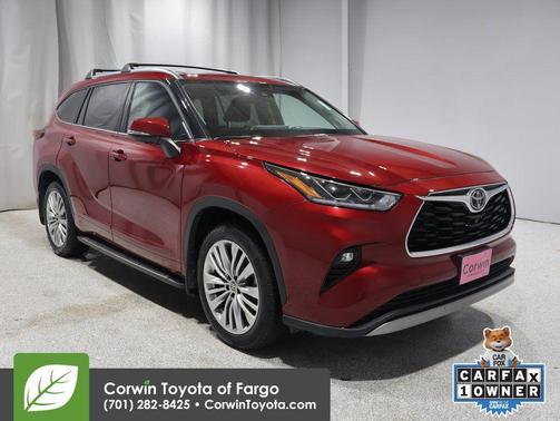 2023 Toyota Highlander Platinum
