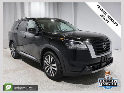 2022 Nissan Pathfinder Platinum 4WD