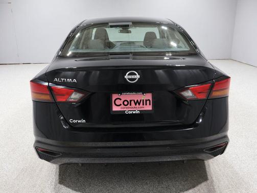 2024 Nissan Altima S FWD