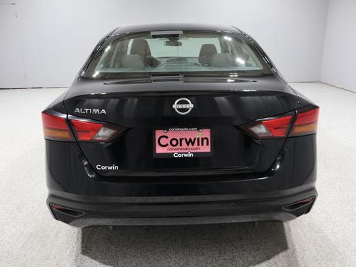 2024 Nissan Altima S FWD