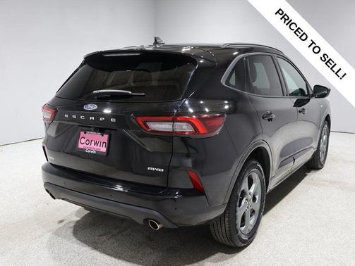 2023 Ford Escape ST-Line