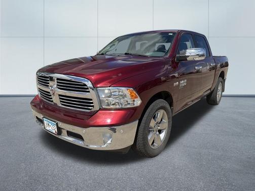 Delmonico Red Pearlcoat 2019 RAM 1500 Big Horn