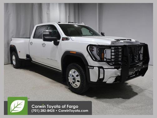 White Frost Tricoat 2024 GMC Sierra 3500 Denali