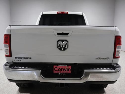 2022 RAM 2500 Big Horn Crew Cab 4x4 6'4' Box