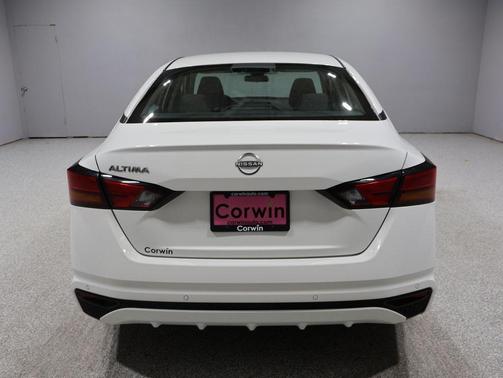 2024 Nissan Altima S FWD
