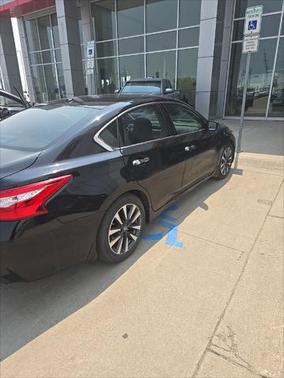 2017 Nissan Altima 2.5 SV