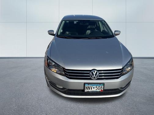 2015 Volkswagen Passat 1.8T Limited Edition